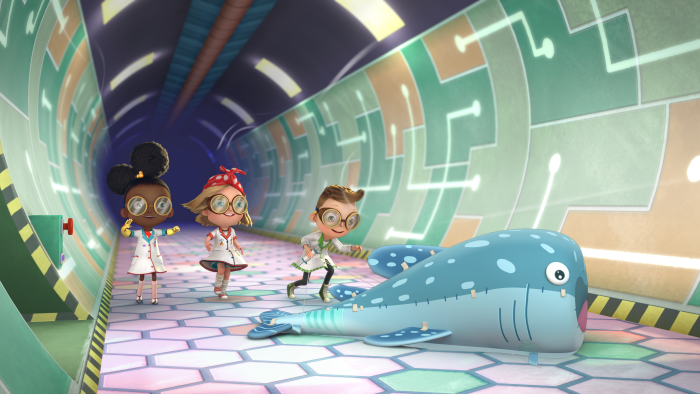Ada, Rosie and Iggy running through a tunnel
