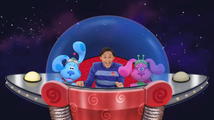 Blue's Clues & You: Josh, Blue, and friends travel in a spaceship through space.